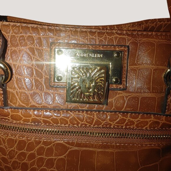 Anne Klein New York Satchel Shoulder Handbag Crocodile Embossed Logo Tote Brown - Picture 7 of 11